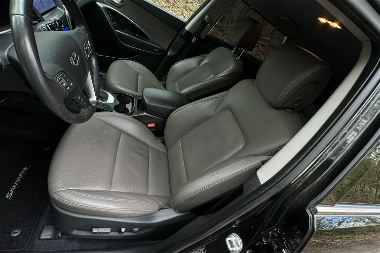 Hyundai Grand Santa Fe 3.3 v6 7 osób skory Navi ledy bezwypadkowy CarPlay dvd tv zamiana gwar zdjęcie 20