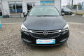 samochód osobowy Opel zdjęcie 2