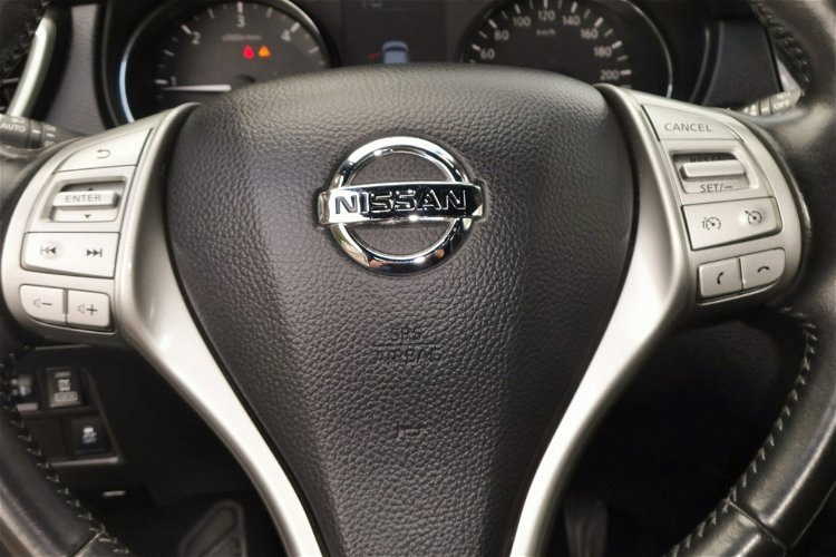 Nissan Qashqai Navi Panorama 4 x 4 zdjęcie 15
