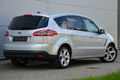 samochód osobowy Ford zdjęcie 15