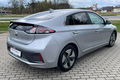 samochód osobowy Hyundai zdjęcie 14