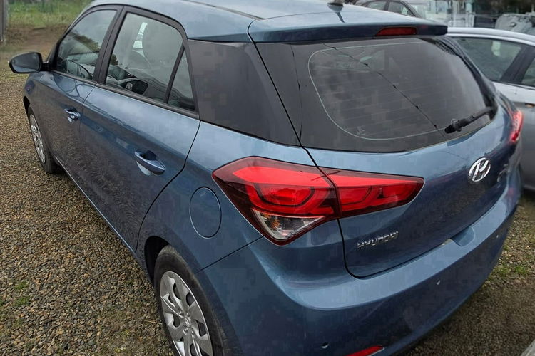 Hyundai i20 Klima, 80 tys.km, gwarancja, zarejestrowany zdjęcie 3