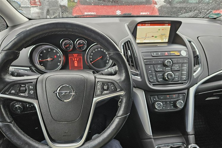 Opel Zafira Nawigacja / Podgrzewane fotele / Klimatronic X 2 / Tempomat / 15/16 r. zdjęcie 5