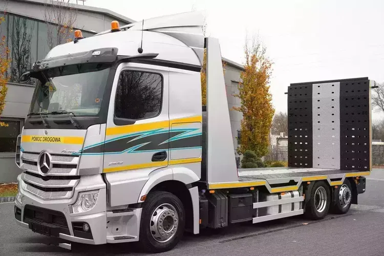 Mercedes Actros 2542 MP5 6×2 E6 / NOWA LAWETA 2023 / skrętna oś zdjęcie 1