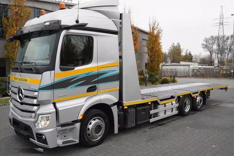 Mercedes Actros 2542 MP5 6×2 E6 / NOWA LAWETA 2023 / skrętna oś zdjęcie 17