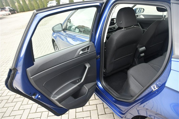 Volkswagen Polo 1.0Turbo Navigacja, Asystent Parkowania, Tempomat, Ledy, Isofix.NOWE zdjęcie 19