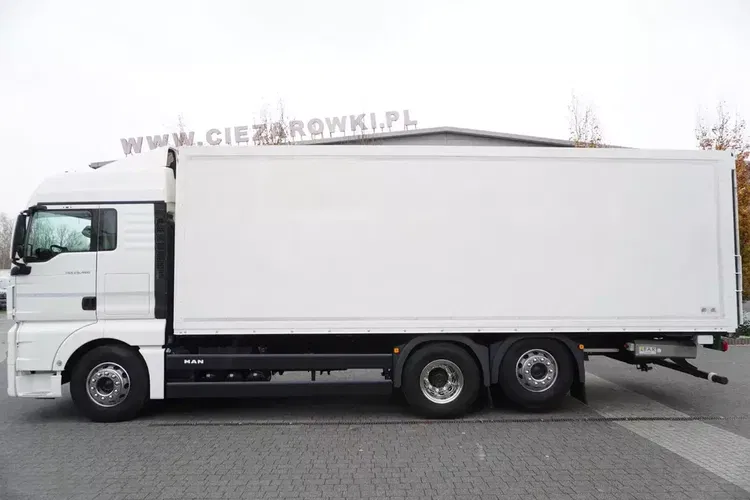 MAN TGX 26.460 6×2 E6 / IZOTERMA 19 palet / Winda zdjęcie 19