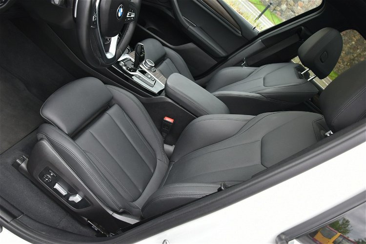 BMW X3 XDrive30i 252KM 2020r. 4x4 X-line FullLED Kamera 3xklima NAVi Panorama zdjęcie 22