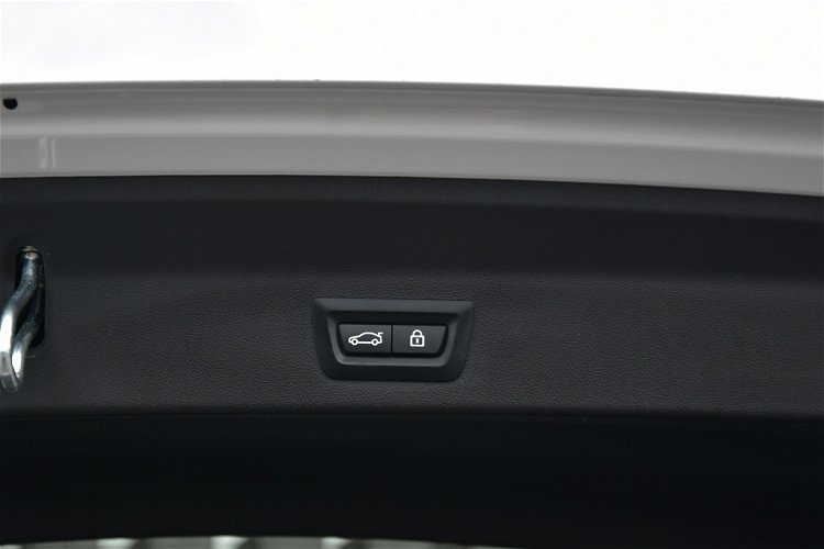 BMW X3 XDrive30i 252KM 2020r. 4x4 X-line FullLED Kamera 3xklima NAVi Panorama zdjęcie 27