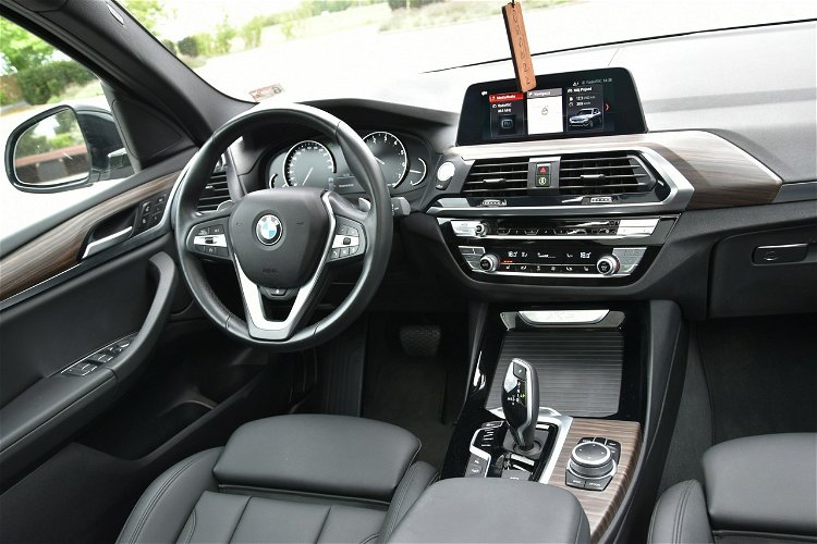 BMW X3 XDrive30i 252KM 2020r. 4x4 X-line FullLED Kamera 3xklima NAVi Panorama zdjęcie 8