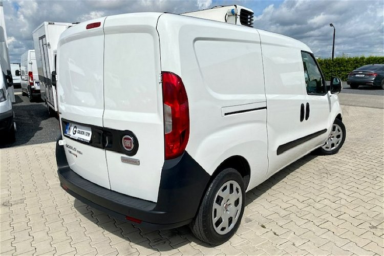 Opel Combo SALON PL / ChŁODNIA-MROŻNIA + PRĄD 220V + GRZANIE / LONG / 1.6 - 105KM zdjęcie 4
