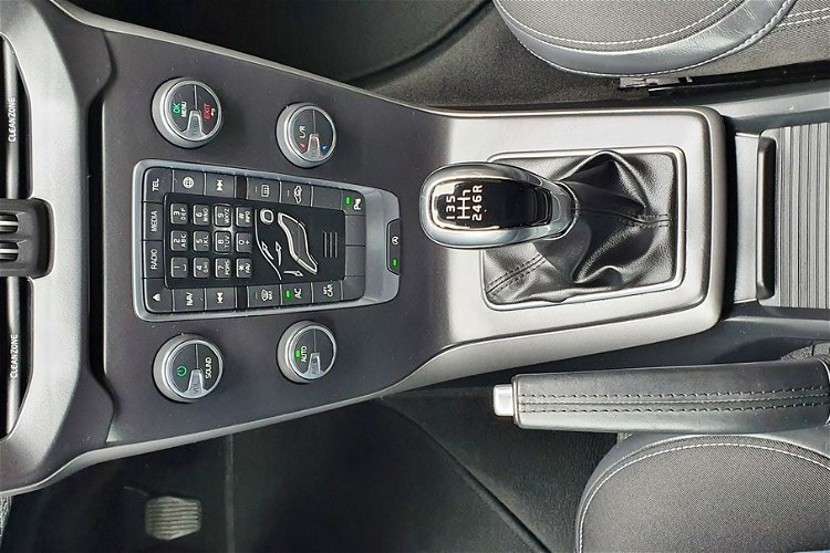 Volvo V40 D3 150KM, Momentum, Bezwypadkowy, Salon PL, NAVI, FULL LED F.vat23% zdjęcie 32