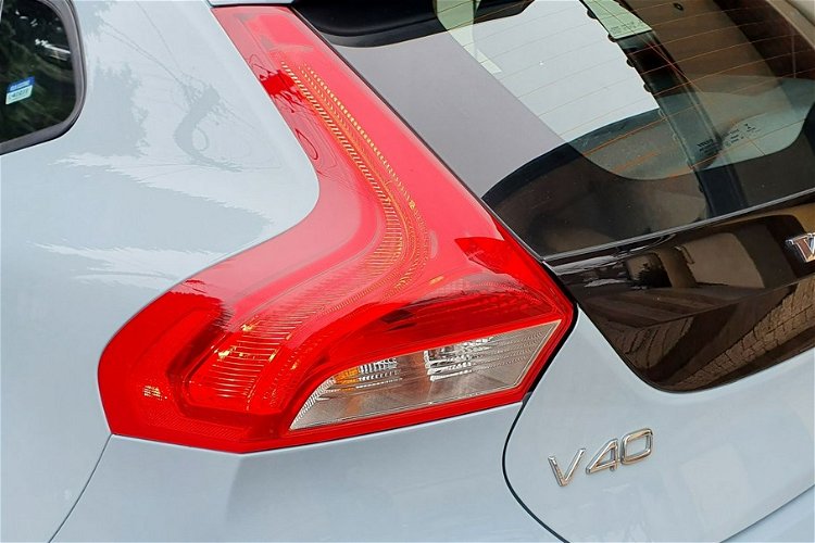 Volvo V40 D3 150KM, Momentum, Bezwypadkowy, Salon PL, NAVI, FULL LED F.vat23% zdjęcie 38