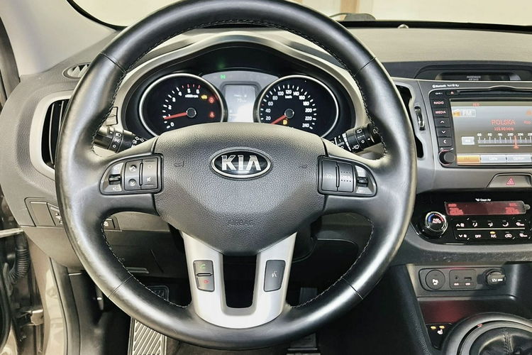 Kia Sportage 2.0 CRDi 136KM SPIRIT Navi Skóry Alu 18 Klimatronic Xenon KeylessGO zdjęcie 23