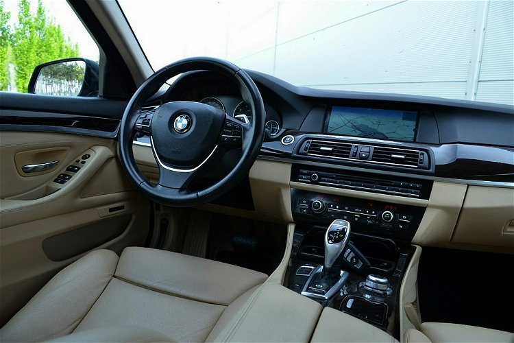 BMW 535 Zarejestrowana 535i 306KM Bi-Xenon Jasna skóra komfroty pamięci zdjęcie 33