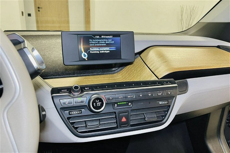BMW i3 100% Elektryczny LUXURY Automat Tempomat HiFi Navi Klima ALU 20 zdjęcie 26