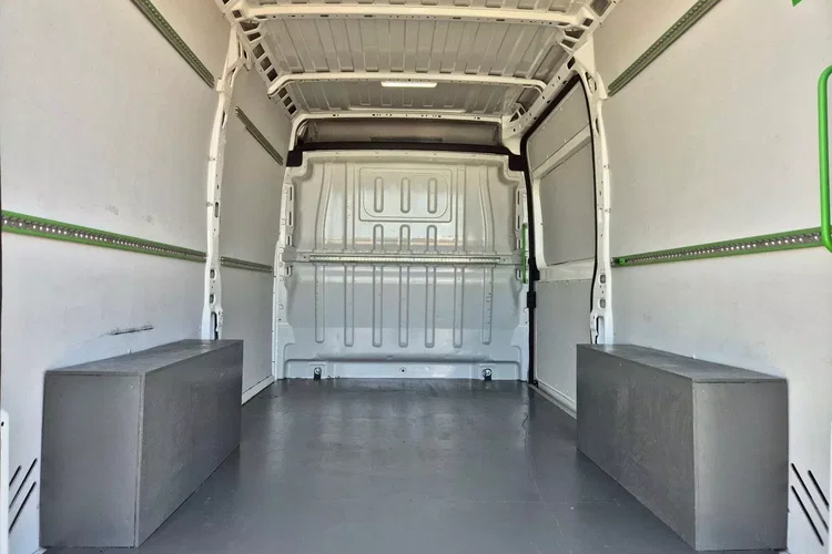 Peugeot Boxer L2H2 64999zł NETTO 2.2HDi/140KM zdjęcie 11