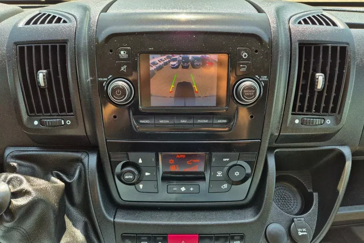 Peugeot Boxer L2H2 64999zł NETTO 2.2HDi/140KM zdjęcie 21