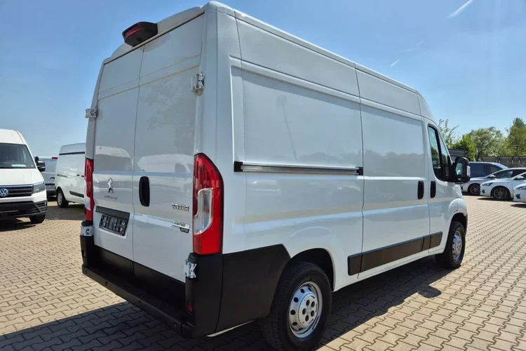 Peugeot Boxer L2H2 64999zł NETTO 2.2HDi/140KM zdjęcie 7
