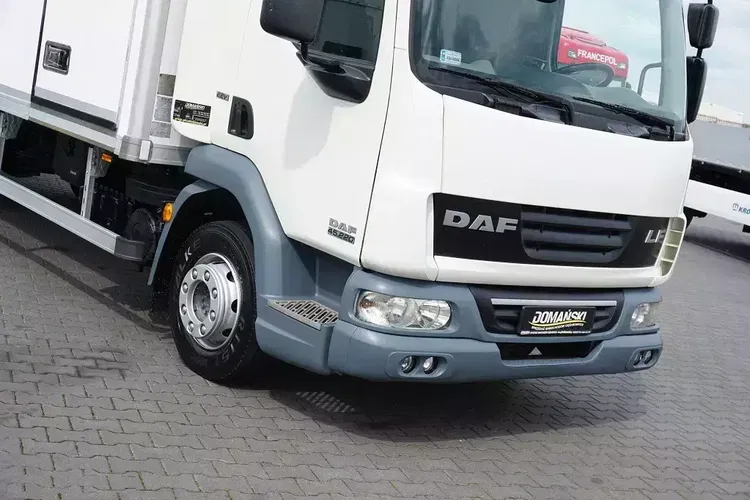 DAF LF / 45.220 / / CHŁODNIA + WINDA / 16 PALET zdjęcie 40