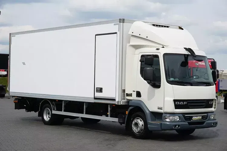 DAF LF / 45.220 / / CHŁODNIA + WINDA / 16 PALET zdjęcie 41