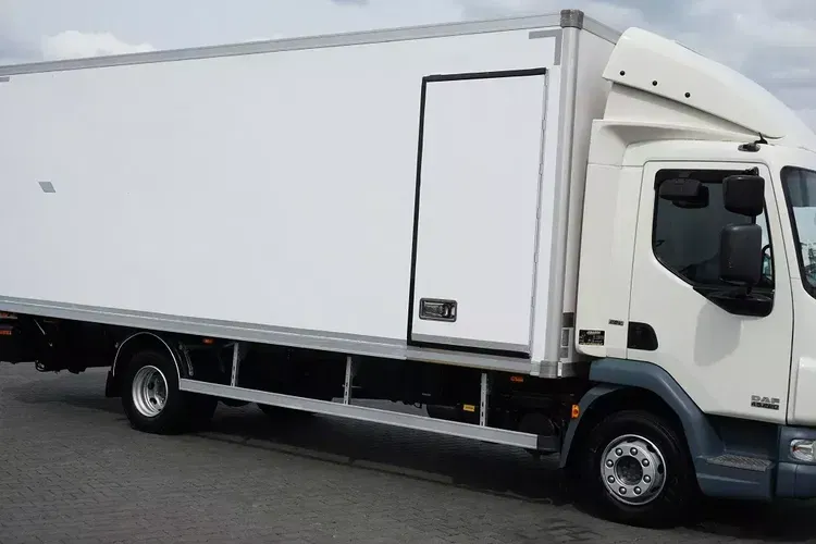 DAF LF / 45.220 / / CHŁODNIA + WINDA / 16 PALET zdjęcie 56