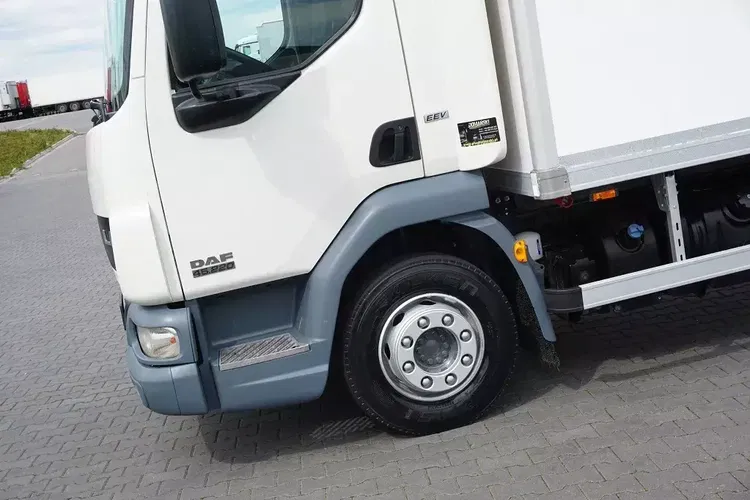 DAF LF / 45.220 / / CHŁODNIA + WINDA / 16 PALET zdjęcie 76