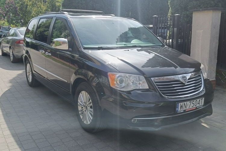 Lancia Voyager 3.6 V6 Silver, 283 KM, automat.2xDVD, nawigacja, skóra .7-osobowy zdjęcie 10