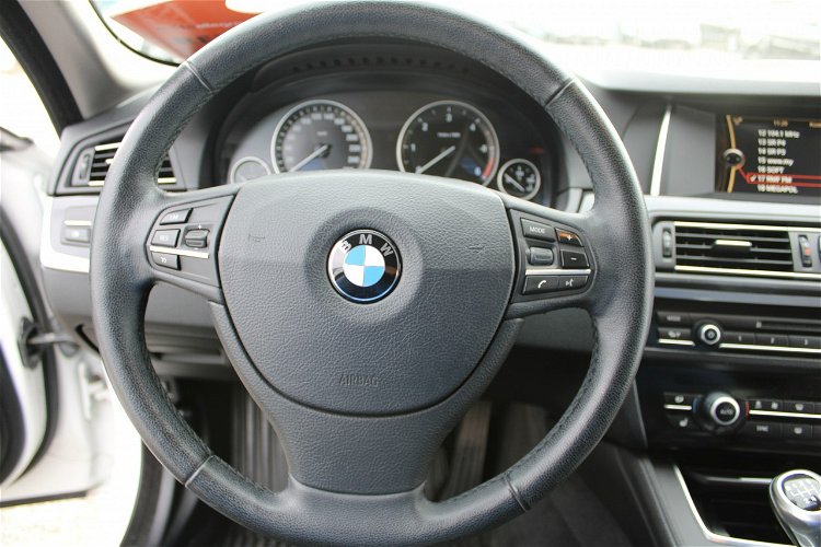 BMW 520 F-Marża, gwarancja, kombi, biały.184KM zdjęcie 21