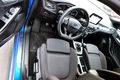samochód osobowy Ford zdjęcie 13