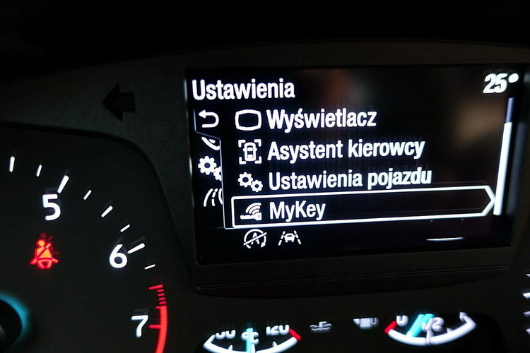 Ford Focus ST-LINE FulLed 150KM GWARANCJA FABRYCZNA I-wł Kraj Bezwypadkowy FV23% 4x2 zdjęcie 36