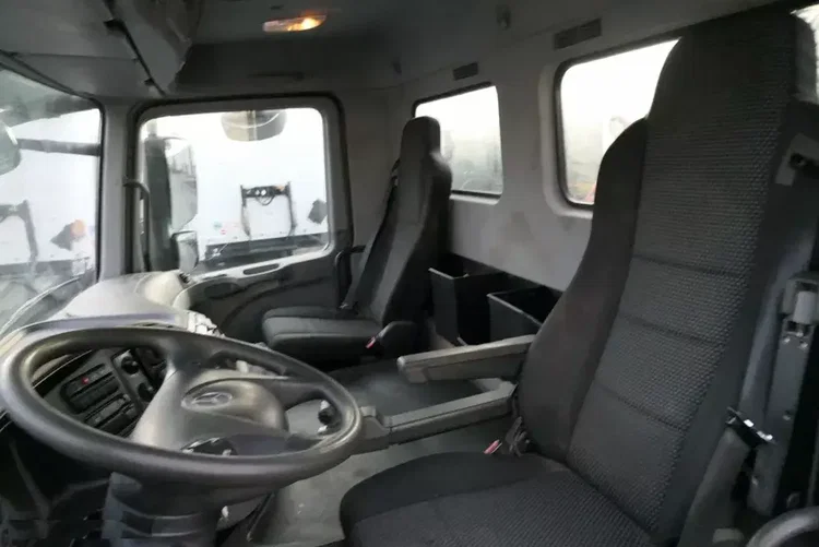 Mercedes ACTROS 3244 / 8 X 4 / 2 STR WYWROTKA + HDS ATLAS 116.3 /  / EPS + SPRZĘGŁO / zdjęcie 36