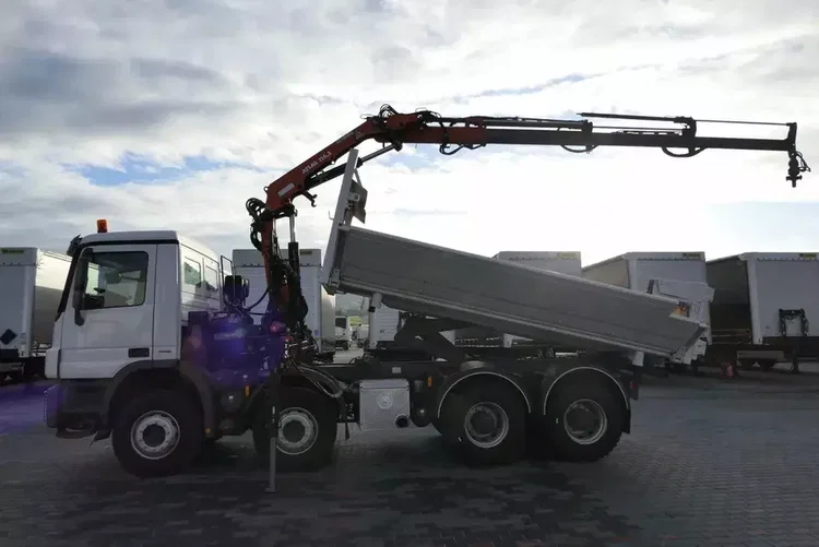 Mercedes ACTROS 3244 / 8 X 4 / 2 STR WYWROTKA + HDS ATLAS 116.3 /  / EPS + SPRZĘGŁO / zdjęcie 4