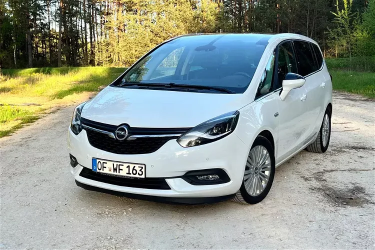 Opel Zafira zdjęcie 11