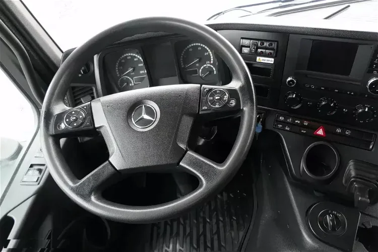 Mercedes AROCS 3240 / 8x4 / SKRZYNIOWY- 7.15 M + HDS HIAB 262 wysów - 16 M / TRIDEM / OS SKRĘTNA I PODNOSZONA / 2019 ROK zdjęcie 29