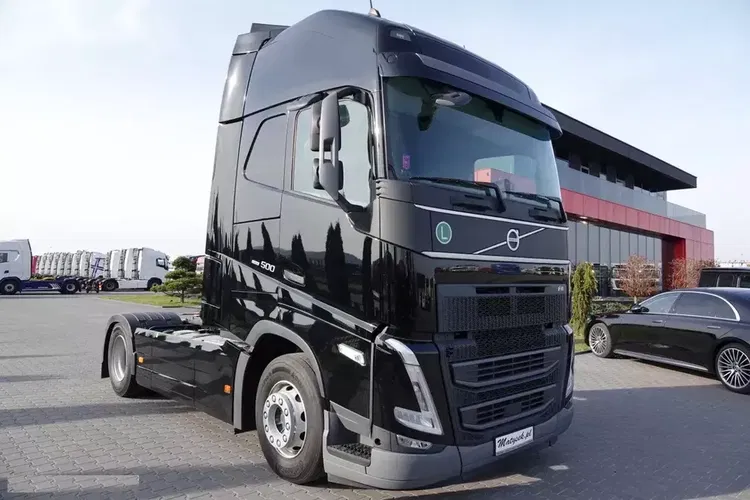 Volvo FH 500 / XXL / 2023 R / I-SAVE / I-PARK COOL / I-SHIFT / 58 TYS KM / zdjęcie 9