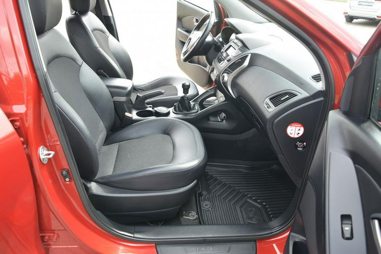 Hyundai ix35 2.0i(163KM)+Gaz Skóry Keyless go Parktronic I Właściciel Alu 17"ASO zdjęcie 16