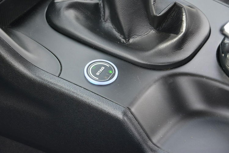 Hyundai ix35 2.0i(163KM)+Gaz Skóry Keyless go Parktronic I Właściciel Alu 17"ASO zdjęcie 31