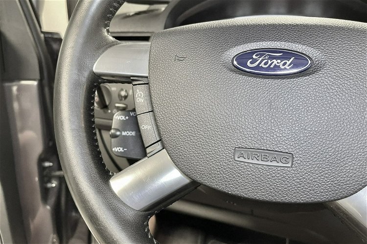 Ford Kuga 2.0 140KM*TITANIUM*Sony Audio*4x4*Navi*Lift*Klimatronic*Alu*Z NIEMIEC zdjęcie 16