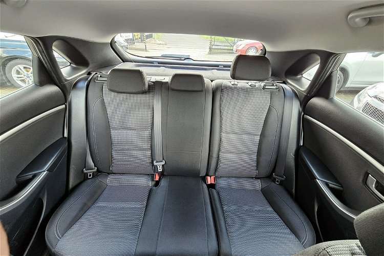 Hyundai i30 , grzane fotele i kierownica, telefon zdjęcie 11