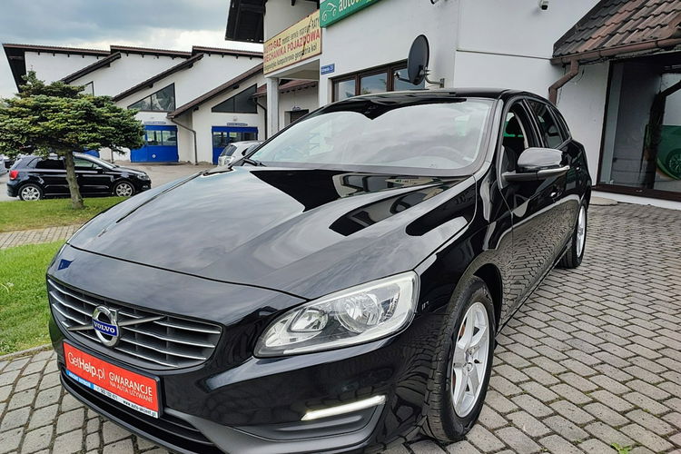 Volvo V60 Wersja Business Edition zdjęcie 3