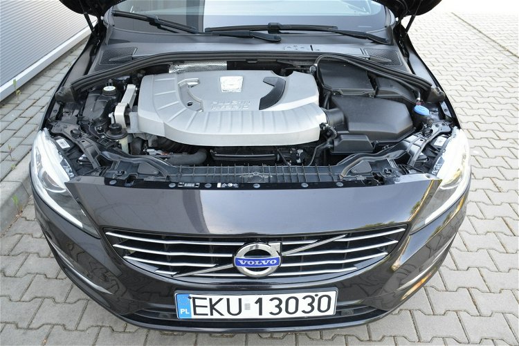 Volvo V60 2.4D6 AWD Plug-in Hybrid Led Serwis Grz.kierownica Kamera Navi Skóra zdjęcie 2