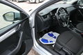 samochód osobowy Skoda zdjęcie 8