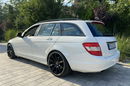 Mercedes C 180 Bardzo zadbana - 100% oryginalny przebieg - BEZWYPADKOWA zdjęcie 32