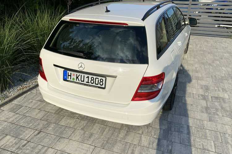 Mercedes C 180 Bardzo zadbana - 100% oryginalny przebieg - BEZWYPADKOWA zdjęcie 6