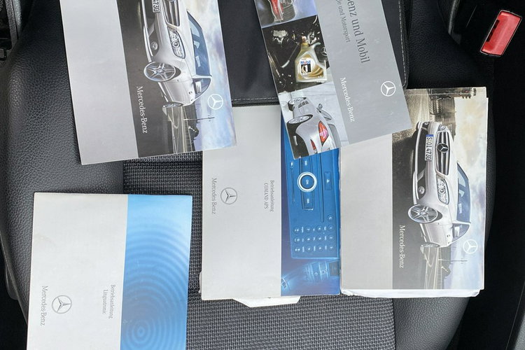 Mercedes C 180 DUZA NAVI Bardzo zadbana - 100% oryginalny przebieg.NOWY ROZRZĄD zdjęcie 6