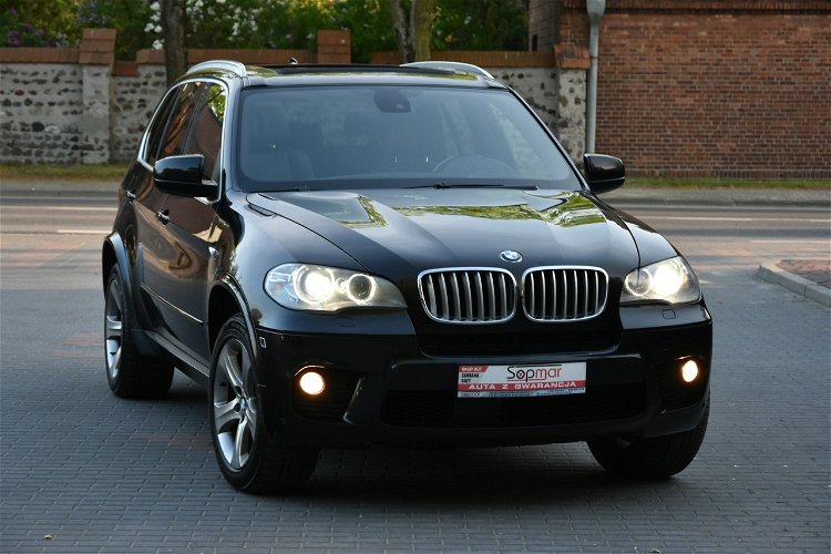 BMW X5 xDrive40d 306KM 2011r. Mpakiet Dociągi HeadUp Panorama Kamera360 zdjęcie 8