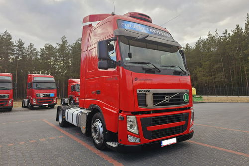 Volvo FH13 XXL MANUAL 420 2011 r MEGA klima dachowa FH13 XXL MANUAL 420 2011 r MEGA klima dachowa low deck