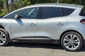samochód osobowy Renault zdjęcie 14