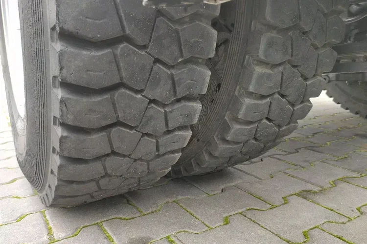 Renault PREMIUM 18.280 4x2 HDS Fassi F110+Wywrotka Ład-8220kg DMC 18ton zdjęcie 16